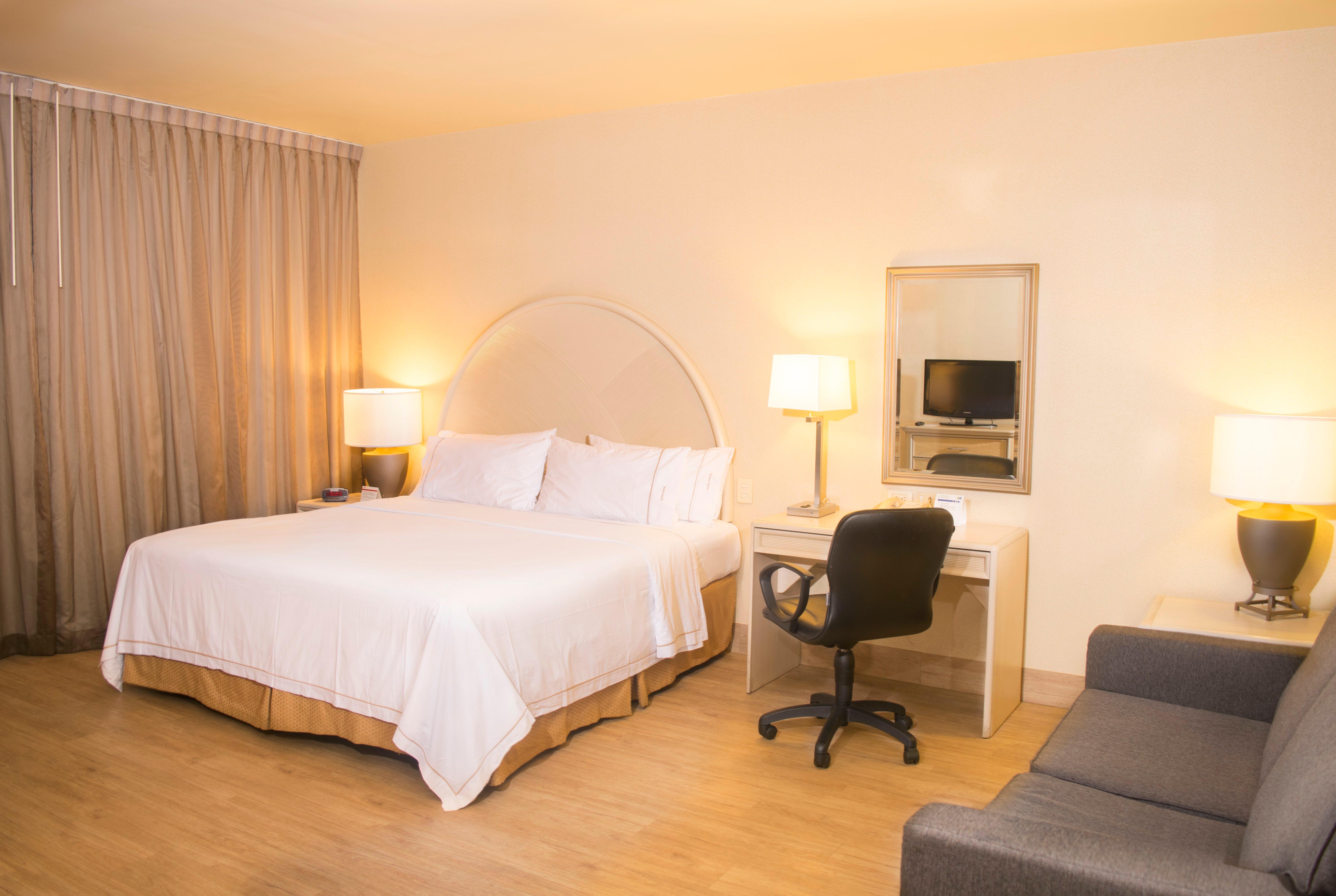 Holiday Inn Express Monterrey Galerias-San Jeronimo By Ihg Екстер'єр фото
