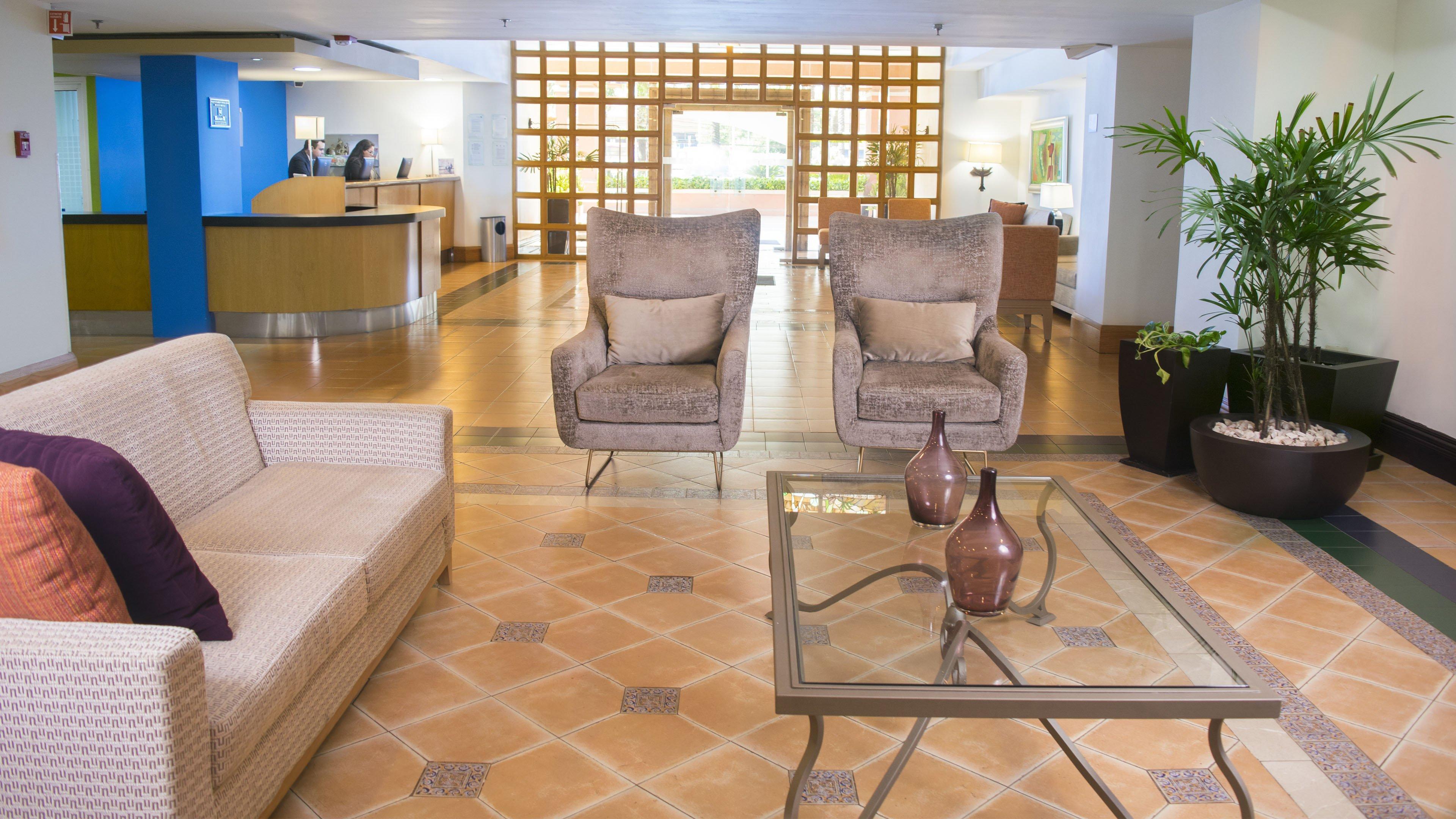 Holiday Inn Express Monterrey Galerias-San Jeronimo By Ihg Екстер'єр фото