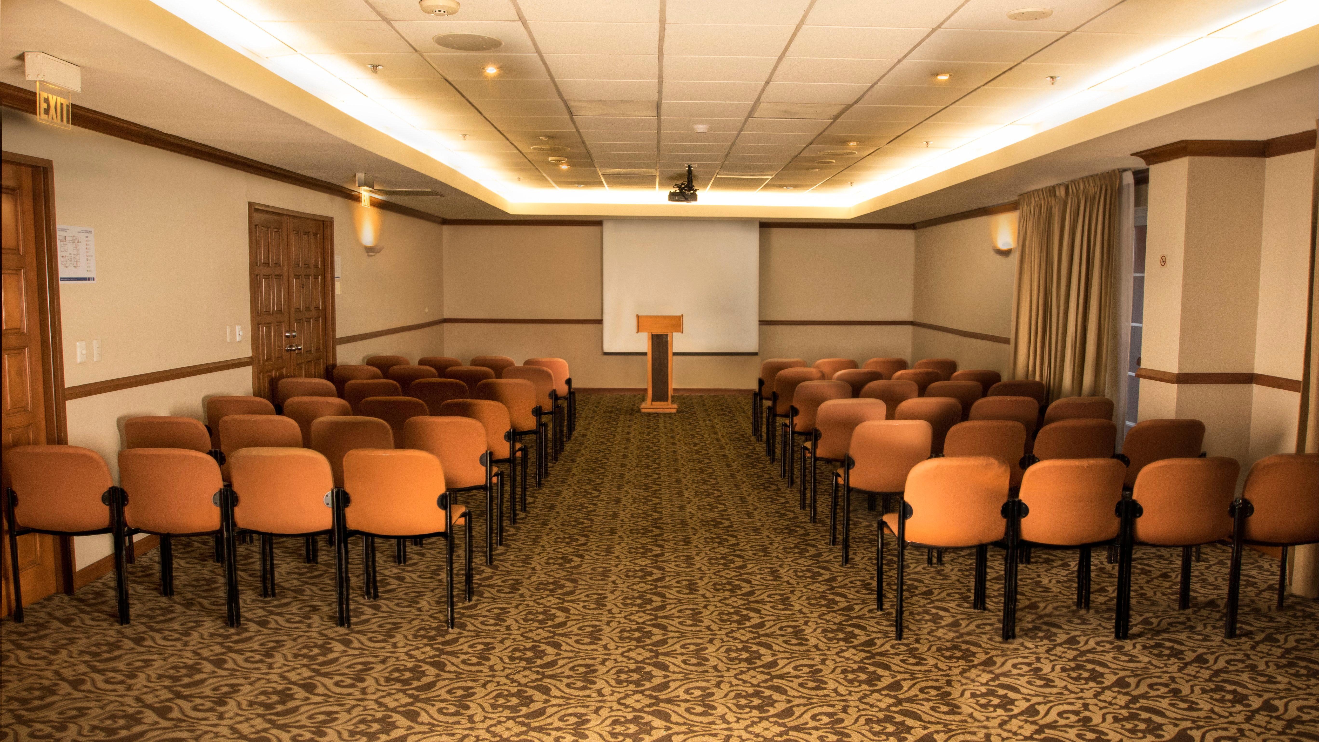 Holiday Inn Express Monterrey Galerias-San Jeronimo By Ihg Екстер'єр фото