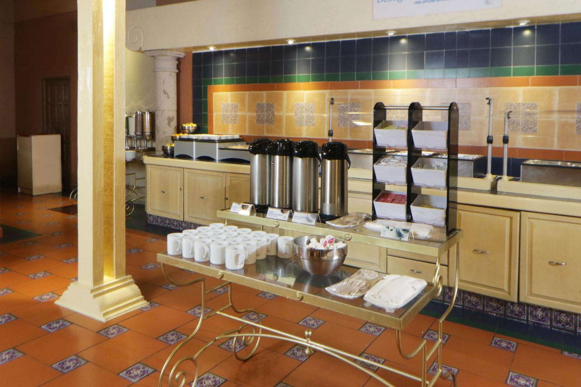 Holiday Inn Express Monterrey Galerias-San Jeronimo By Ihg Екстер'єр фото